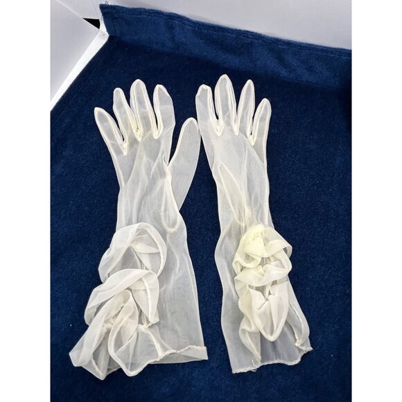 Vintage Sheer White ivory Hansen Gloves With Ruffles Size 6.5 Womens Elegant coq - Picture 1 of 5